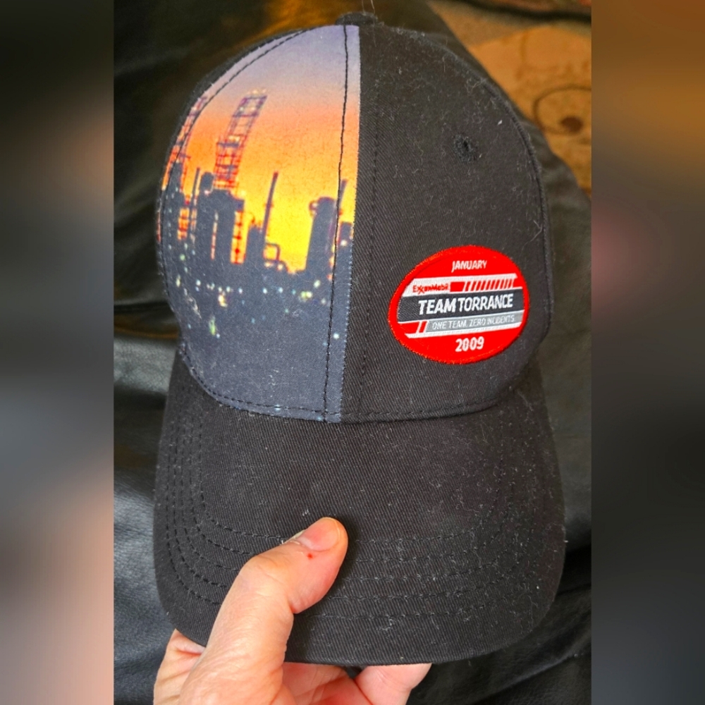 Long Beach Torrance Oil Industry Collectible Black Cap with Cityscape NEW